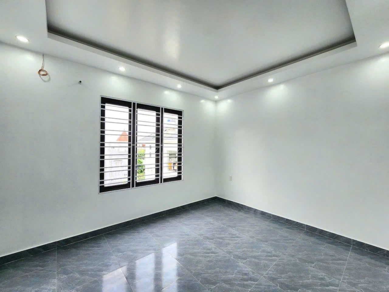 Bán nhà xây mới phố Bình Kiều- Đông Hải