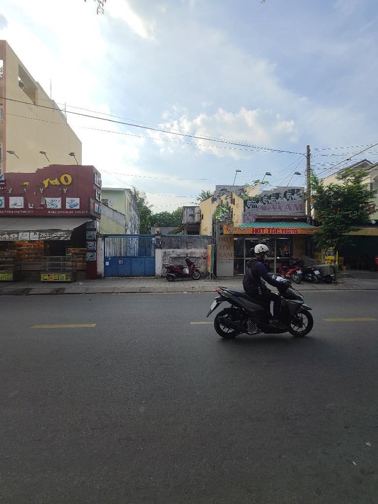 Bán đất Gấp  Nguyễn Văn quá quận 12