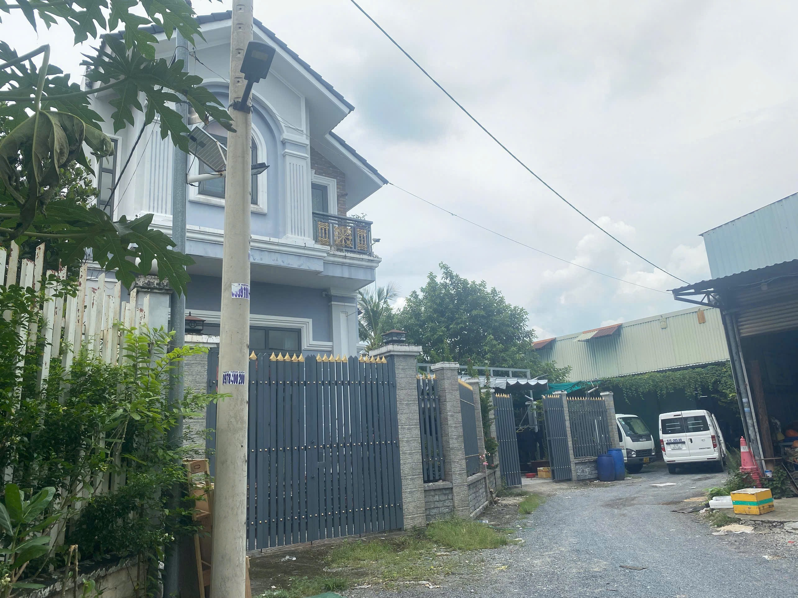 CHỦ SẬP NỢ BANX - KHO 10x20m NGUYỄN VĂN QUÁ HÀNG ĐỘC QUYỀN GIÁ CHỈ 6.5 TỶ (BANK ĐỊNH 7 TỶ)