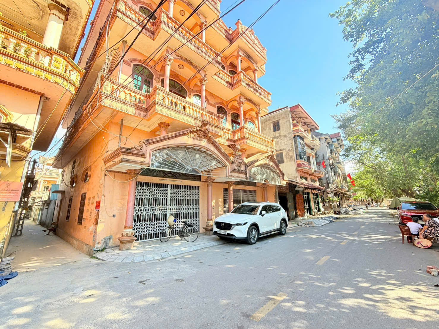 BÁN ĐẤT ĐỒNG KỴ - TỪ SƠN- GẦN TRƯỜNG ĐH TDTT- CỘT ĐỒNG HỒ