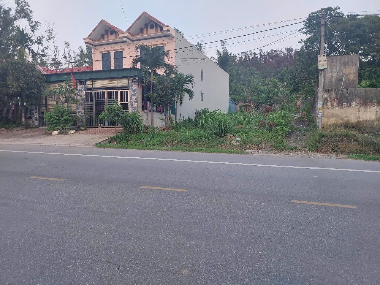 Trục chính Yên Hưng, ô góc khe thoáng Hoà Tháp