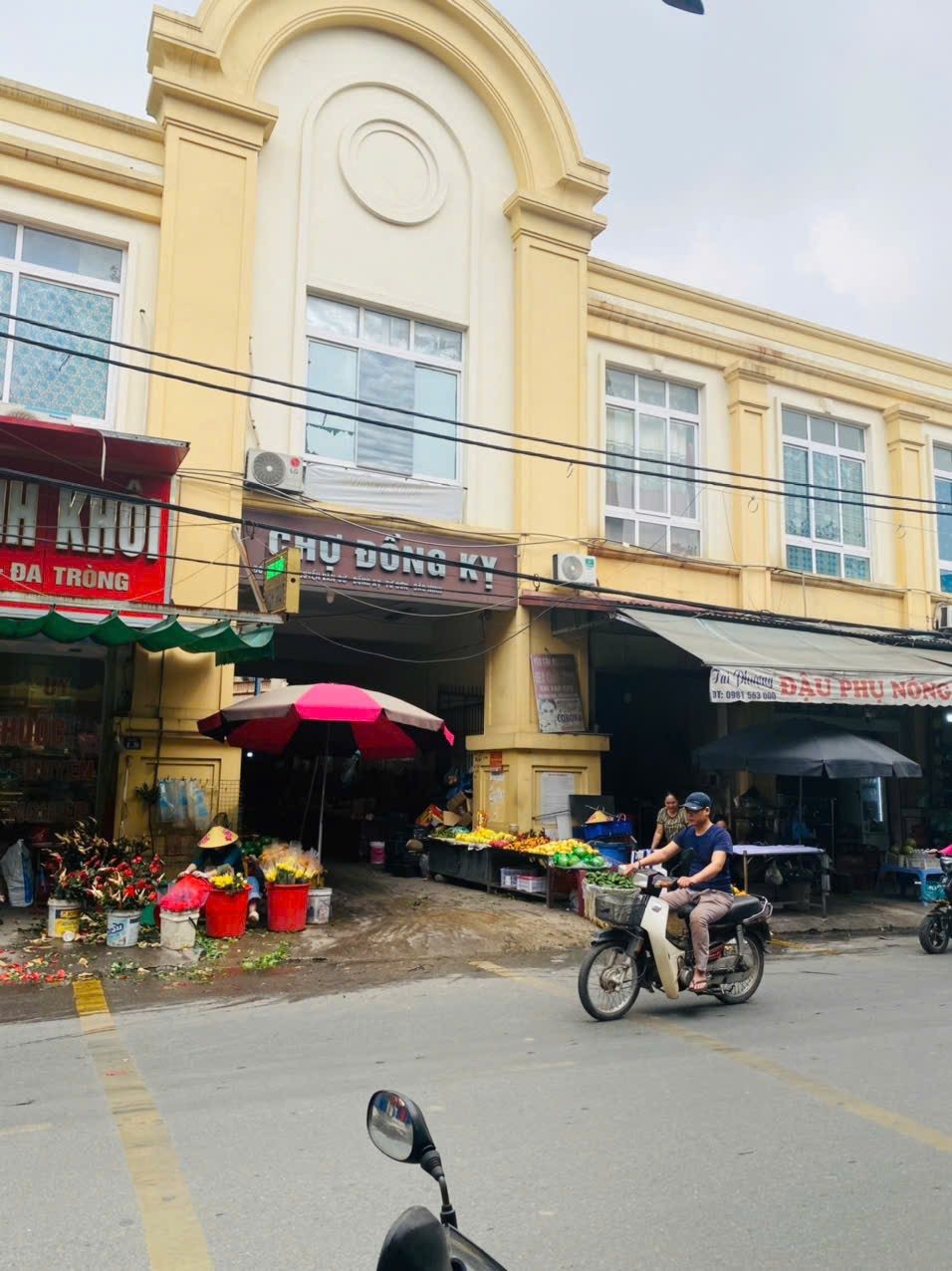 Bán nhà đẹp 81m² full thổ cư ngang 6.82m giá 3.85 tỷ tại Phường Đồng Nguyên