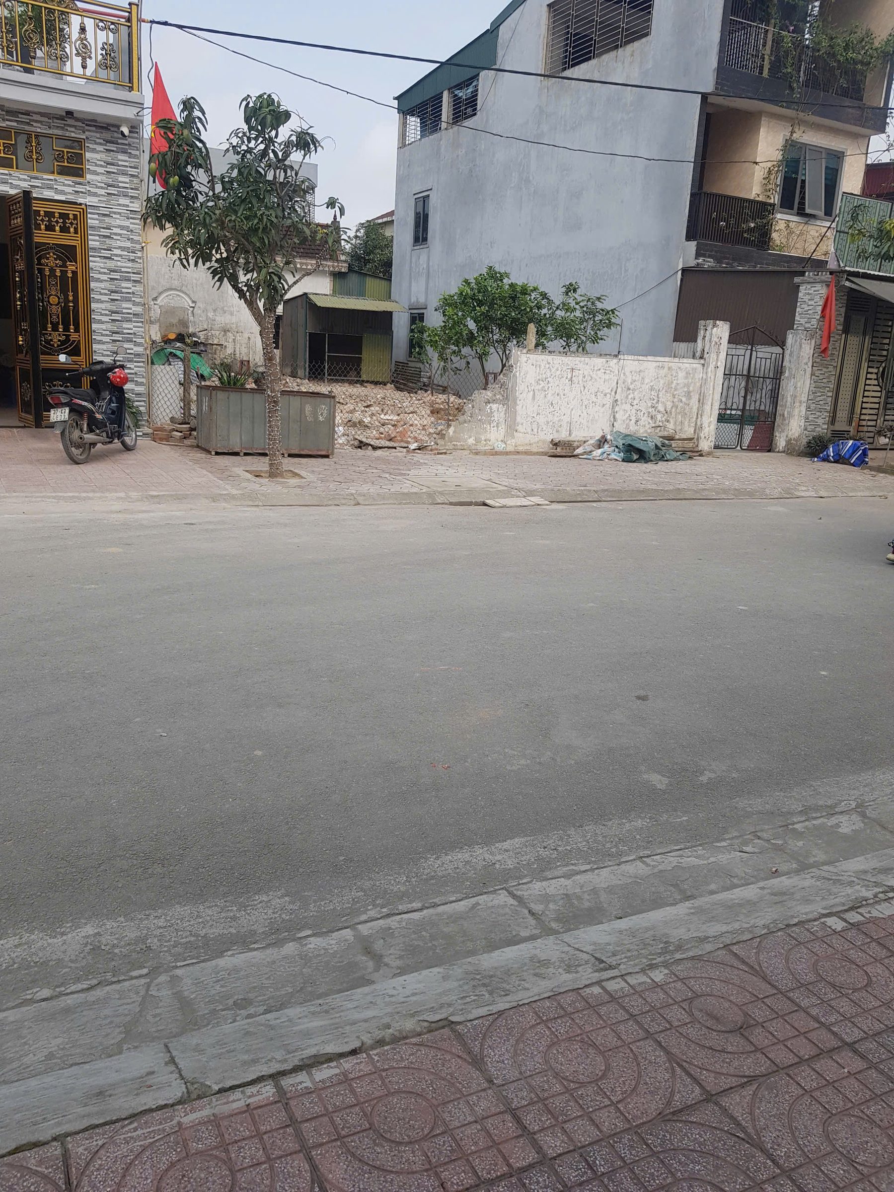 ĐẤT ĐẸP - CHÍNH CHỦ CẦN BÁN Đất Đường Hoàng Trung Thông, Phường Đông Vĩnh, Thành phố Vinh, Nghệ An.