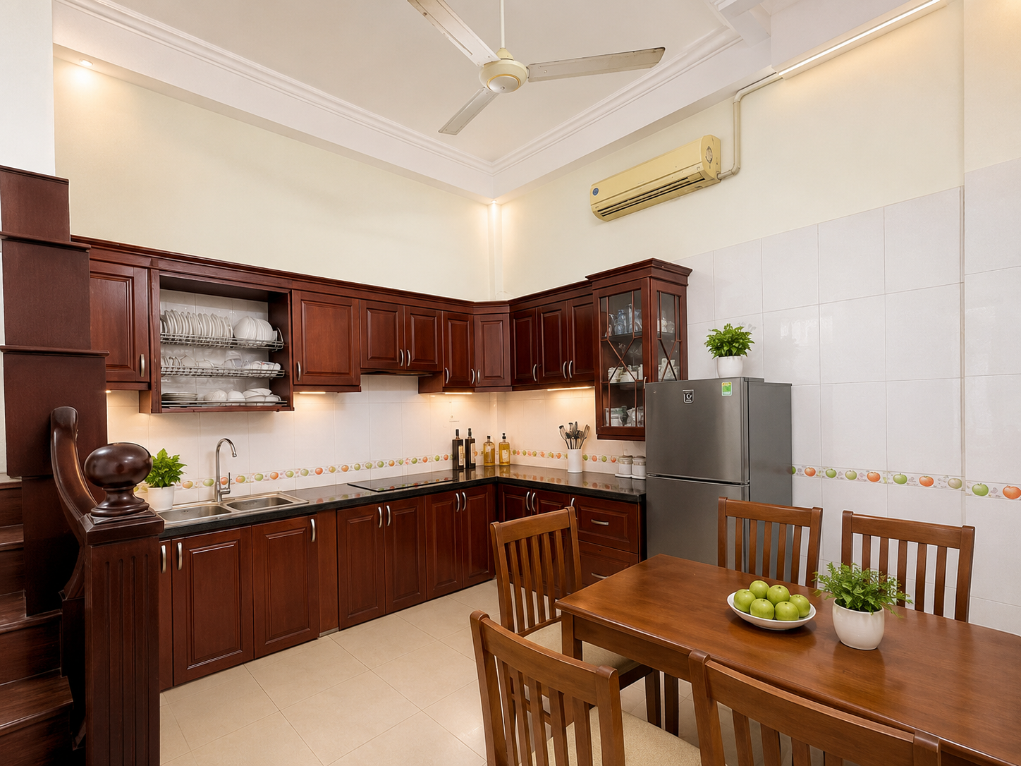 LIỀN KỀ - PHÂN LÔ - Ô TÔ TRÁNH - NGÔ THÌ NHẬM - MỚI ĐẸP Ở NGAY - DT 40M l 5T l GIÁ 15.9 TỶ