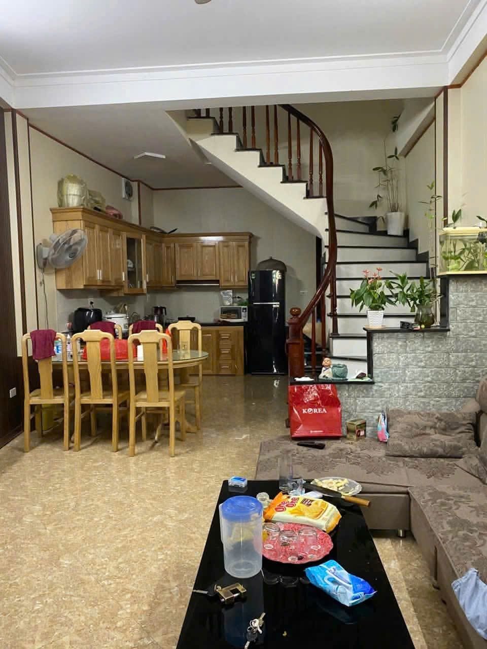 Cho Thuê Nhà Yên Nghĩa - Hà Đông 60M² 3 Tầng 1 Tum 4 Ngủ - Nội Thất CB - Giá Thuê 13,5tr