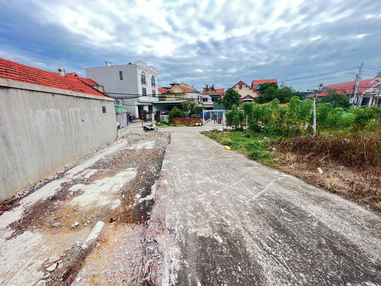 BÁN ĐẤT LÔ GÓC KHU 3,HÀ KHẨU,HẠ LONG