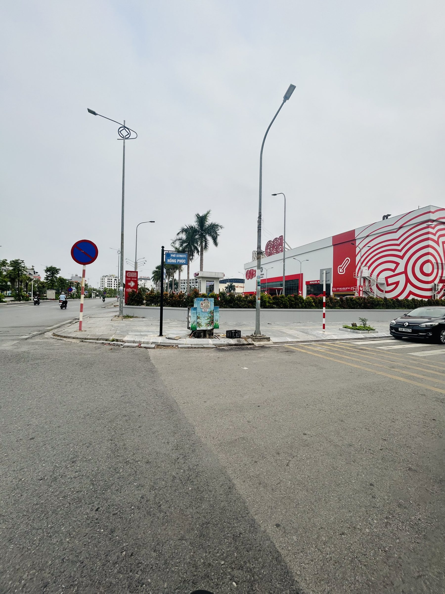 BÁ.N Lô đất V.I.P sau big C trung tâm phường hạ long