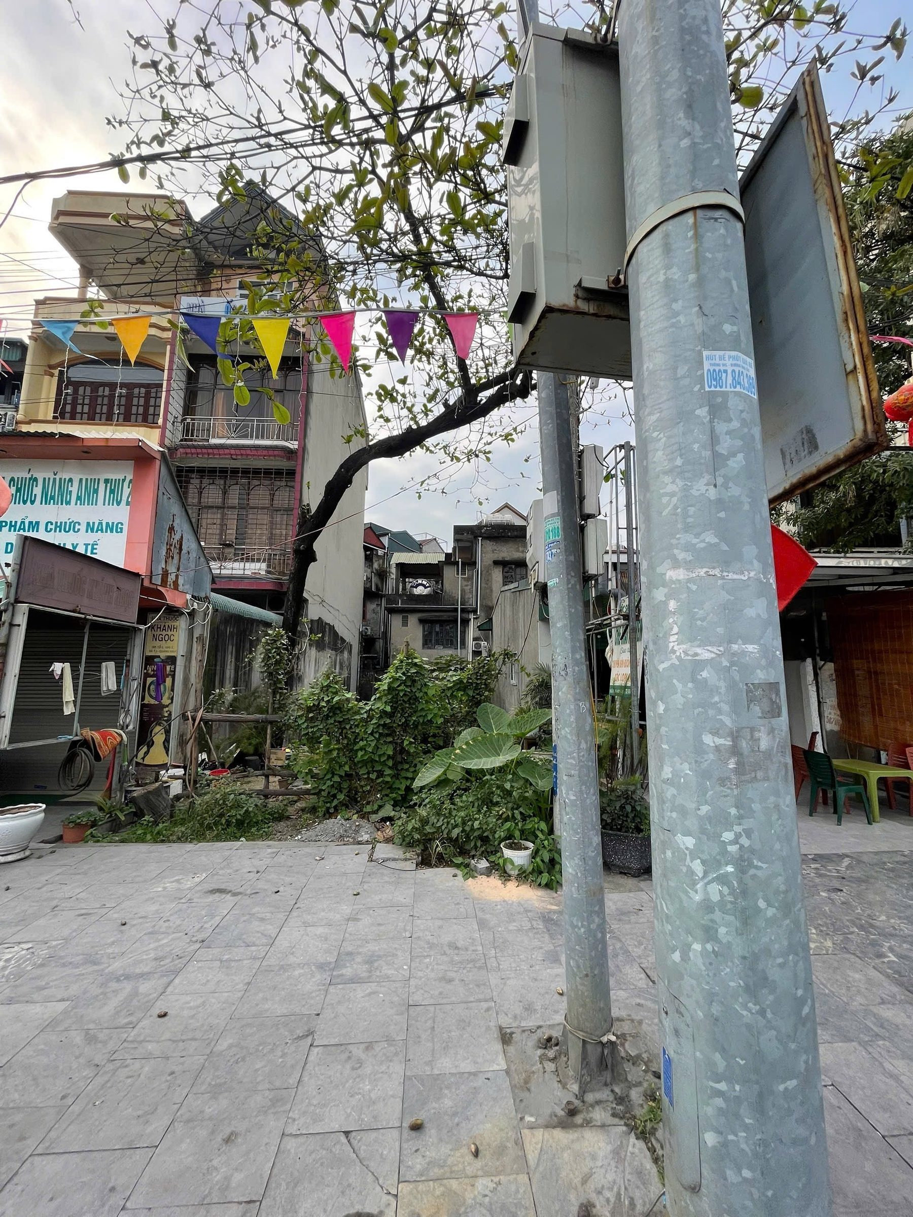 BÁN ĐẤT HÀ TU ĐỐI DIỆN METRO,HÀ TU,HẠ LONG