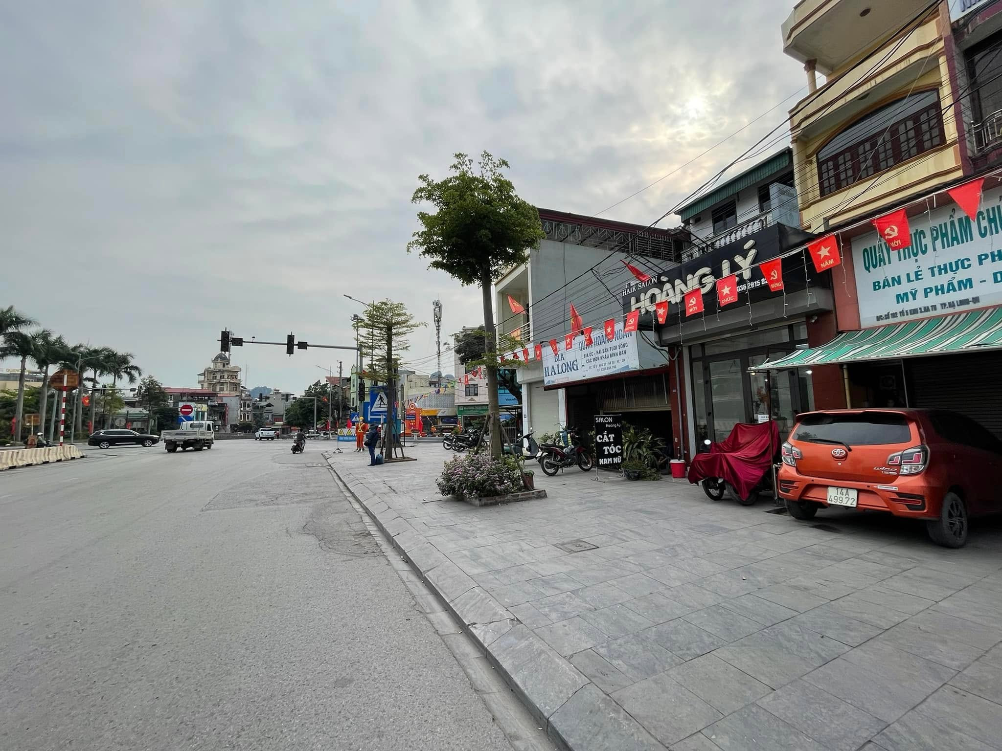 BÁN ĐẤT HÀ TU ĐỐI DIỆN METRO,HÀ TU,HẠ LONG