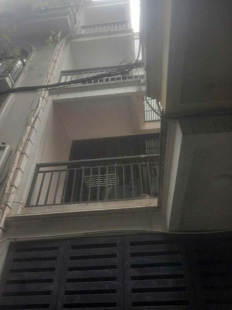 🔥 30M RA PHỐ BÀ TRIỆU – GẦN VINCOM – NHÀ 2 THOÁNG HIẾM CÓ KHÓ TÌM - 40/41M2 GIÁ NHỈNH 14,X TỶ🔥