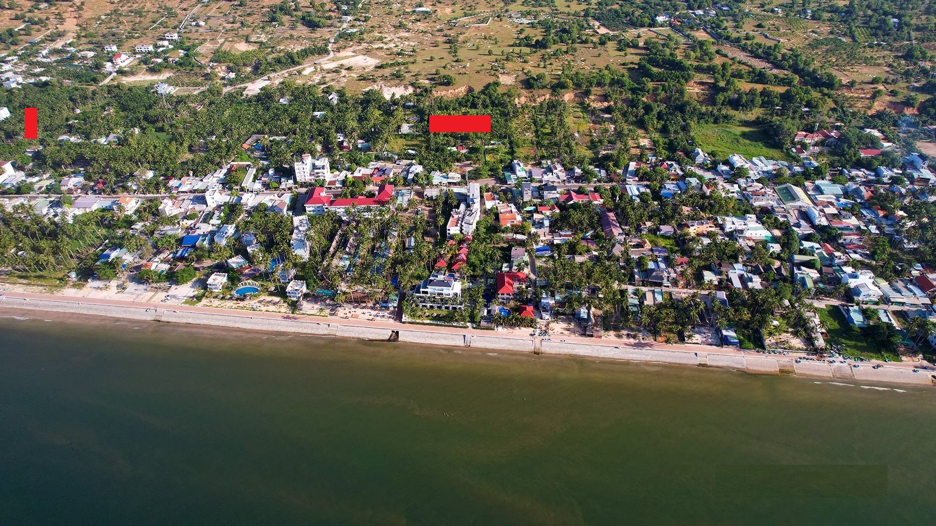 Bán Đất 2000m2 giá 14 tỷ tại lô hai Nguyễn Đình Chiểu, Mũi Né.LH: 0974090487