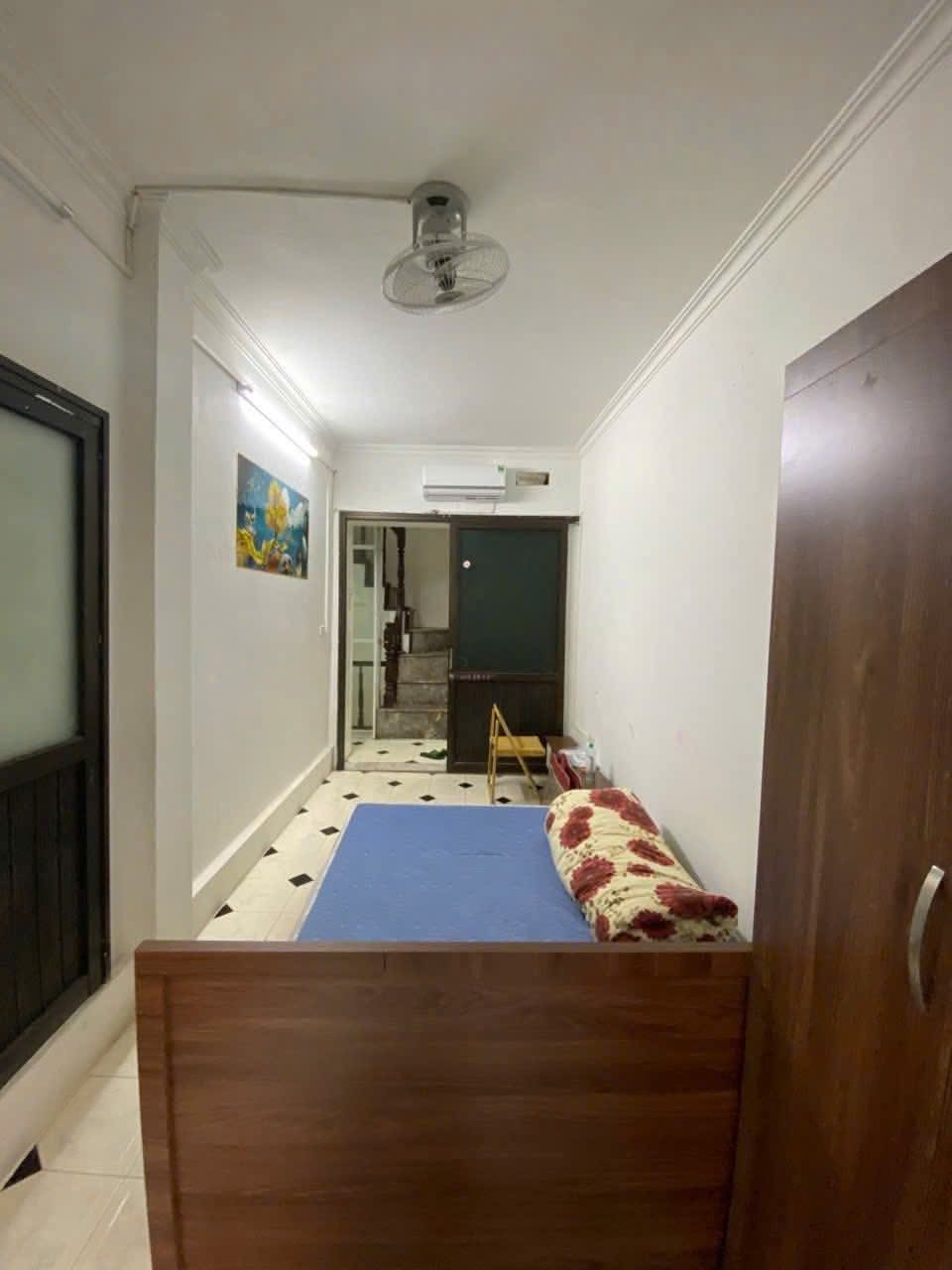 Cho Thuê Nhà Phố Tôn Đức Thắng 50M² 3 Tầng 3 Ngủ - Full Nội Thất - Sát Phố - Giá Thuê 15tr