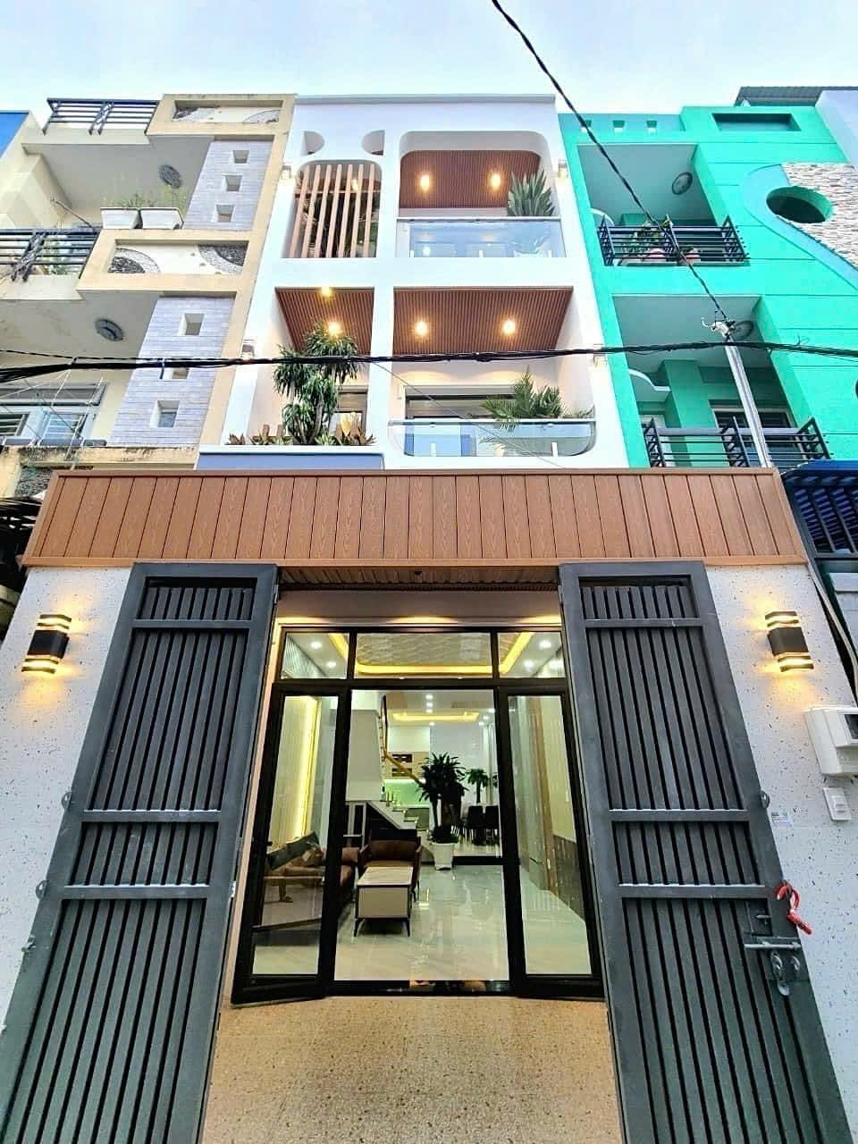 Nhà cho thuê 14tr/tháng bán gấp, giá 2 tỷ 250 triệu Hiệp Bình Chánh, Thủ Đức, DT 53m2, hẻm oto 5m