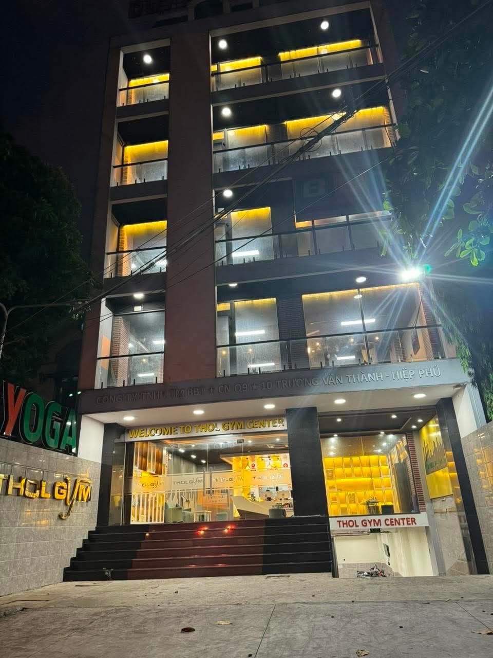 🚨 GIẢM CHÀO CHỈ 56 TỶ – TOÀ NHÀ 7 TẦNG MẶT TIỀN TRƯƠNG VĂN THÀNH – 346M² – NGANG KHỦNG 10.5M – THANG MÁY – PCCC CHUẨN