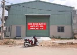 Nhà xưởng cho thuê phường hiệp thành quận 12 dt: 400m giá 30 triêu lh: 0944977229