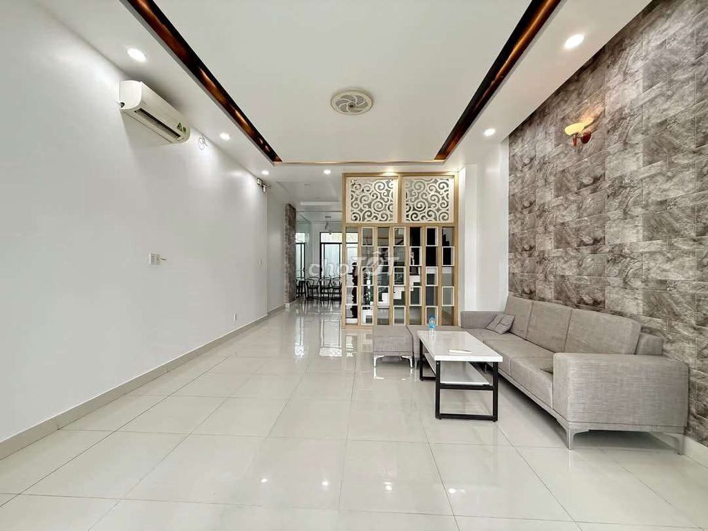 Bán nhà đường số 11 Hiệp Thành 3 đã hoàn công 4 PN • Nhà mặt phố
