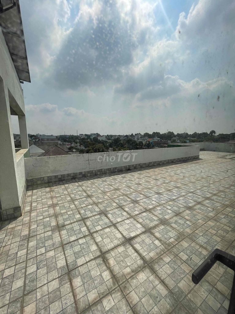 Mặt bằng Kinh Doanh trung tâm Thủ Dầu Một 11x30m. 1 trệt 2 Lầu