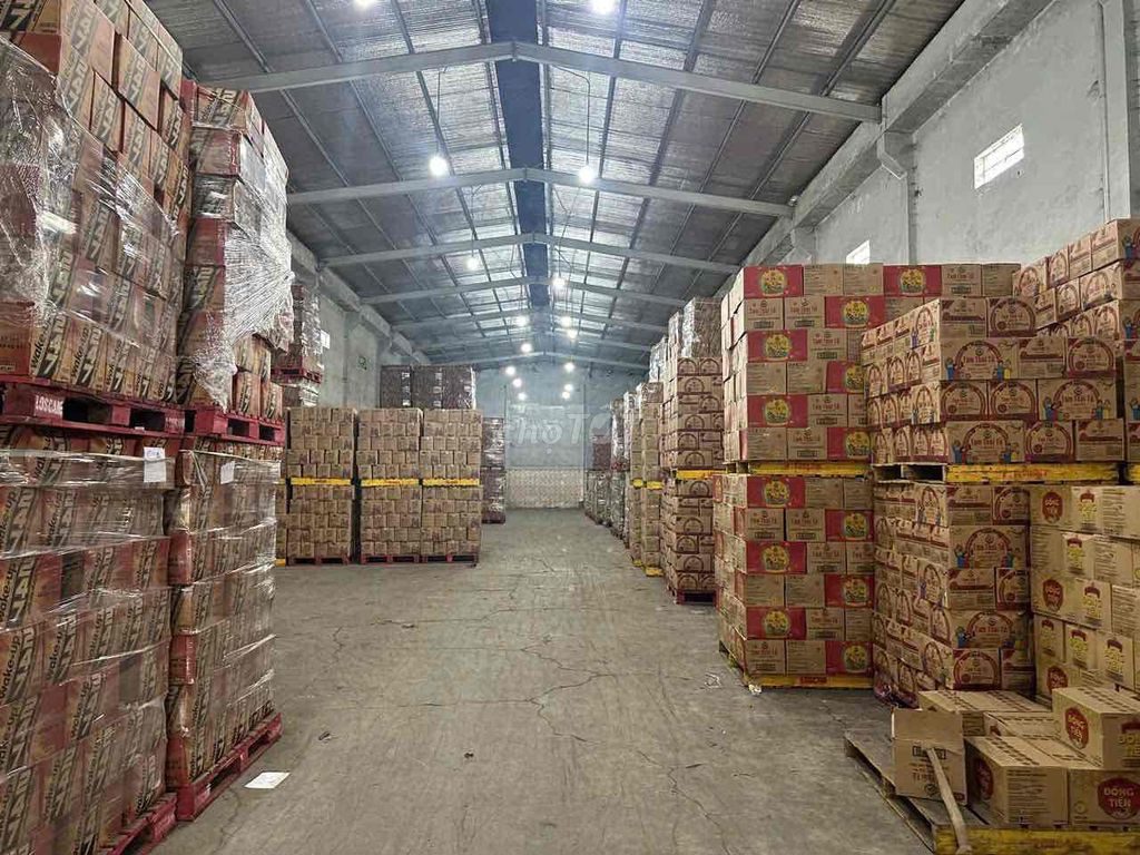 Kho Hiệp Thành, Dt 12x56(650m), có văn phòng, đường xe công