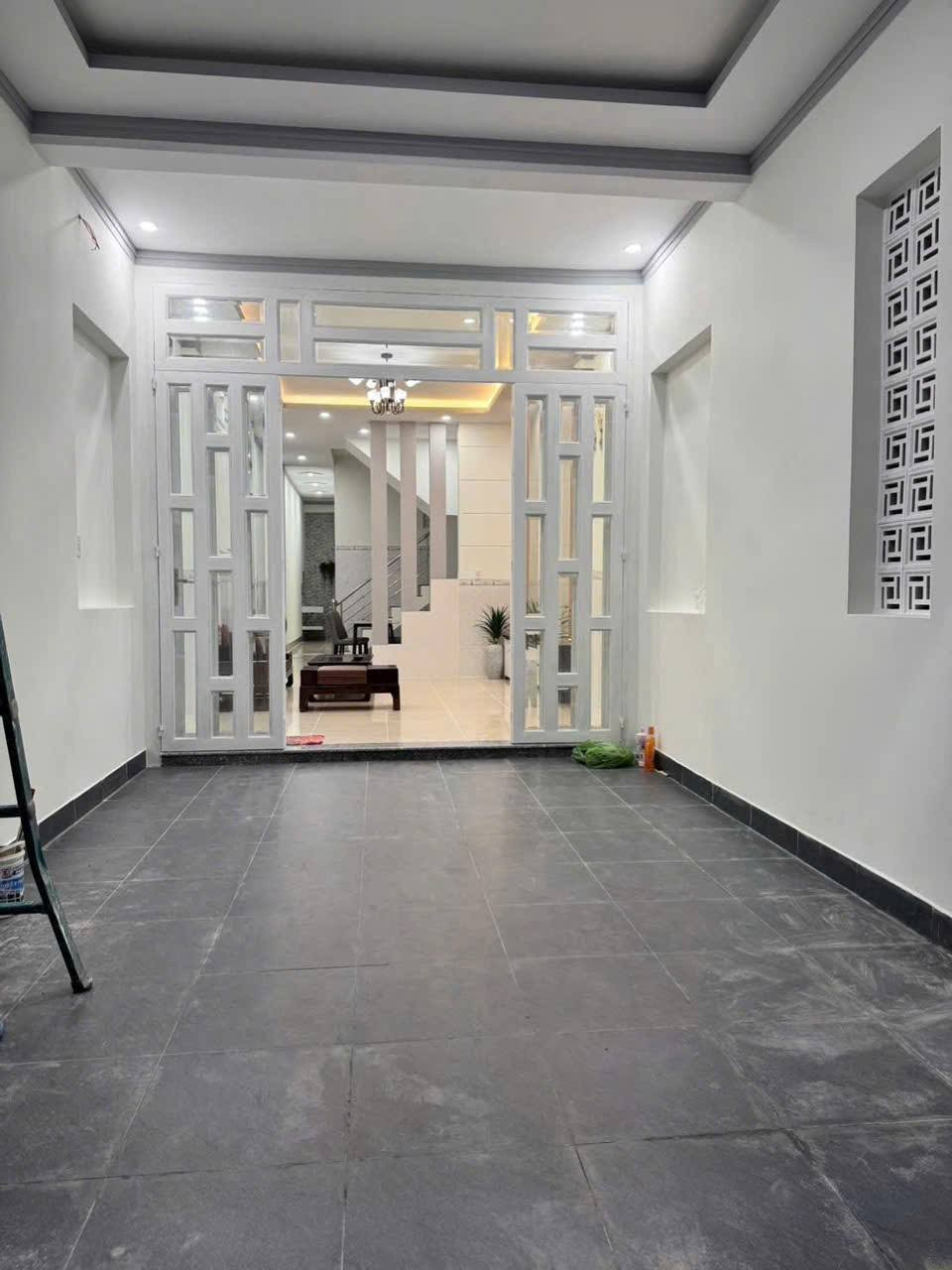 📌📌Bán nhà lầu thổ cư giáo xứ Kim Bích , Hố Nai Hẻm bên hông VPCC Hoàng Long👉cách Nguyễn Ái Quốc vô 150m