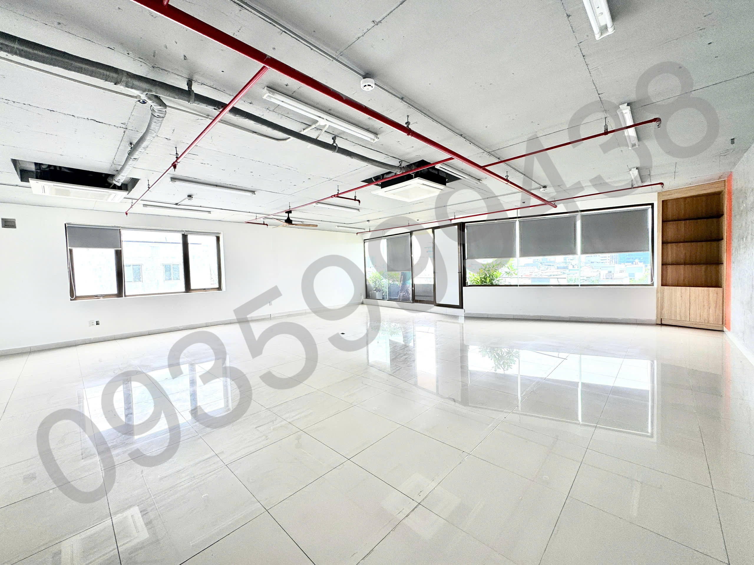 CHO THUÊ VĂN PHÒNG 100 M2 TUYẾN ĐƯỜNG LỚN - CHỈ 26 TR/THÁNG. PROPERTY DANANG