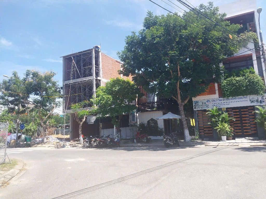 HÒA CƯỜNG NAM SÁT SÔNG HÀN– ĐẤT MT NGUYỄN THÀNH Ý – 107M2 NGANG 4.5M – GIÁ CHỈ 9.5 TỶ