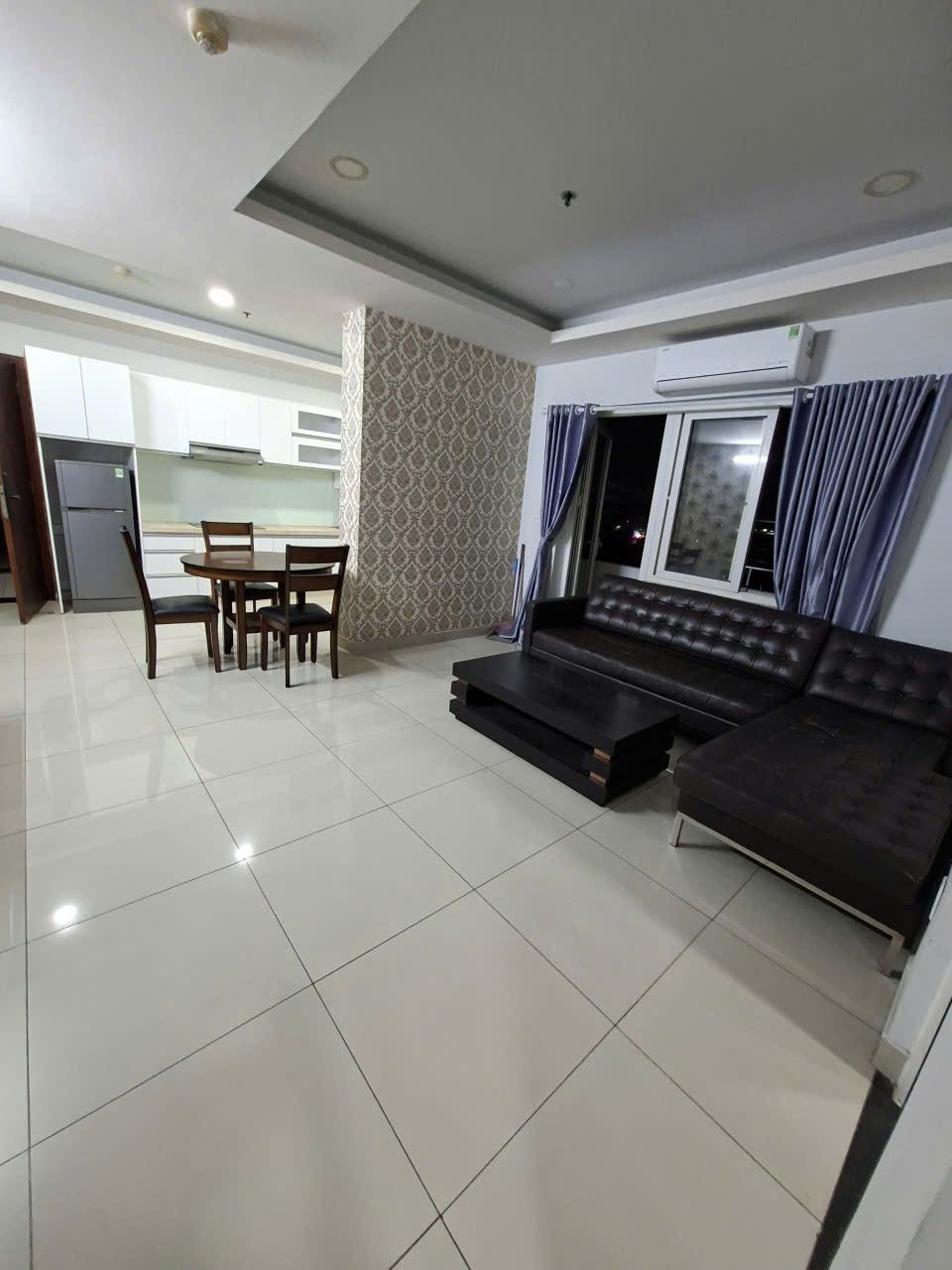 Cho thuê căn hộ giá rẻ Full nội thất