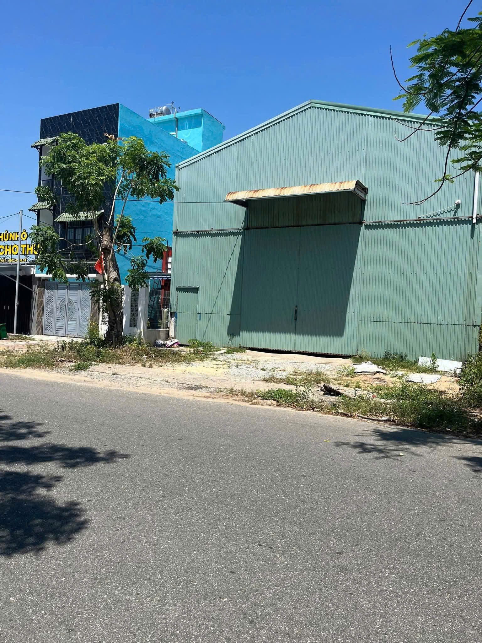 CHO THUÊ KHO 280M² CÓ CẨU TRỤC GẦN ĐH FPT 📌📌📌LÀM VIỆC TRỰC TIẾP GIÁ TỐT !!!