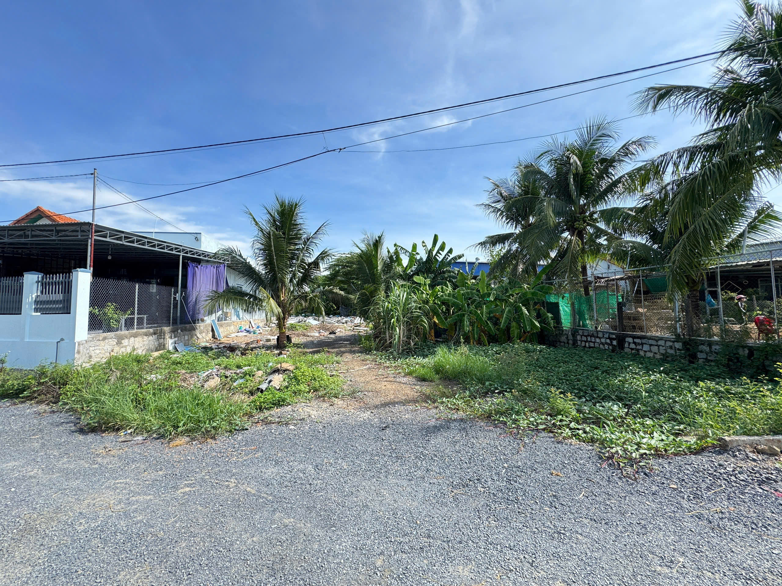 0938113403 Bán đất 621m² giá 2.2 tỷ Phường Hòa Thắng Z209