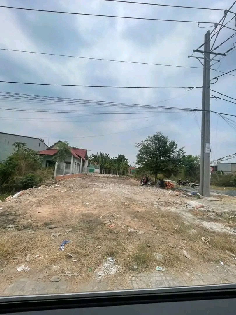 Bán đất 142m² có sẵn 75m² thổ cư ngang 5m giá 1.65 tỷ tại Phường Hòa Thành