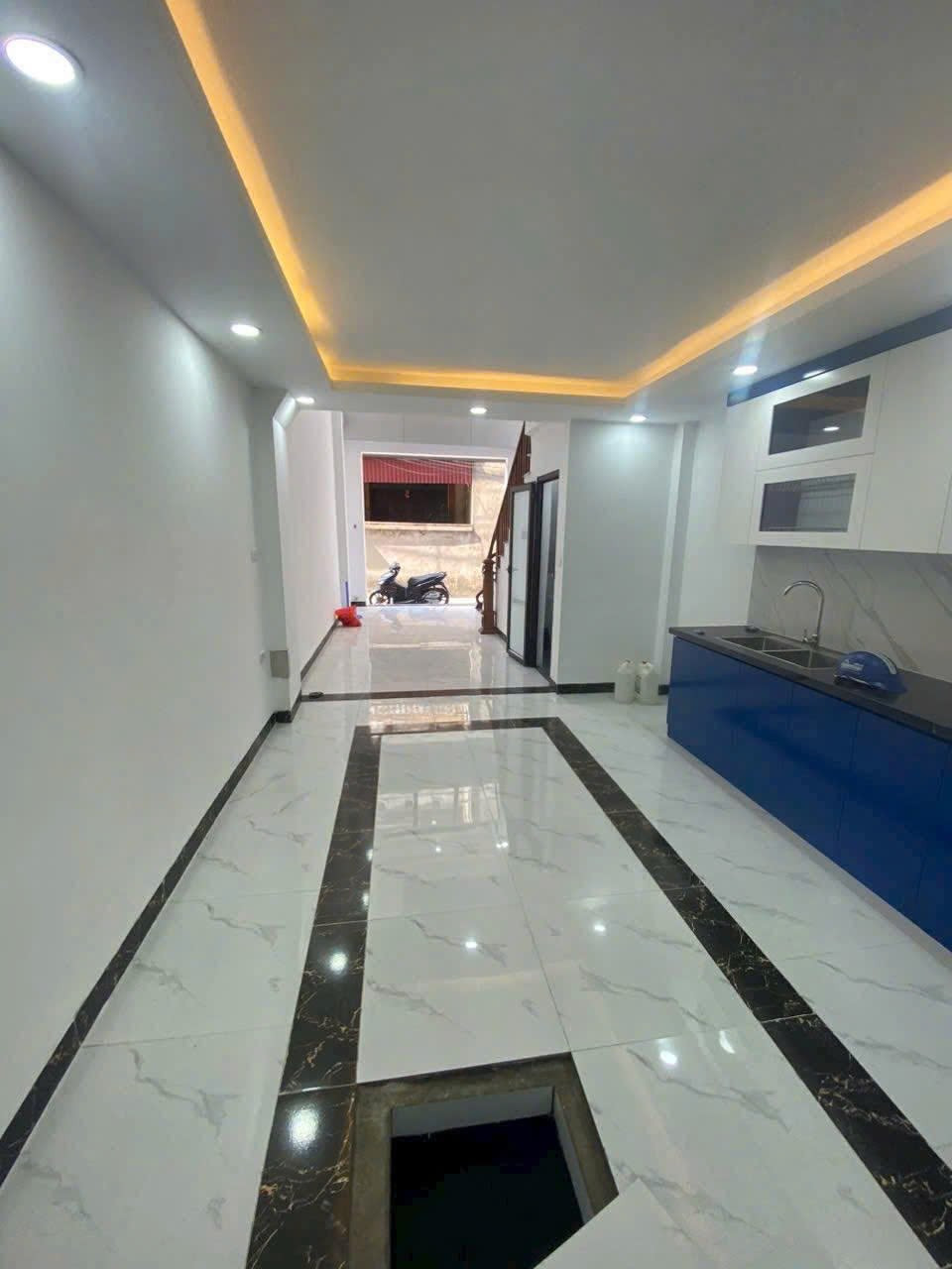 Cho thuê Nhà Ngõ 168 Huỳnh Cung  - Hoàng Mai 50M² 5 Tầng 5 Ngủ  / Giá Thuê 20tr