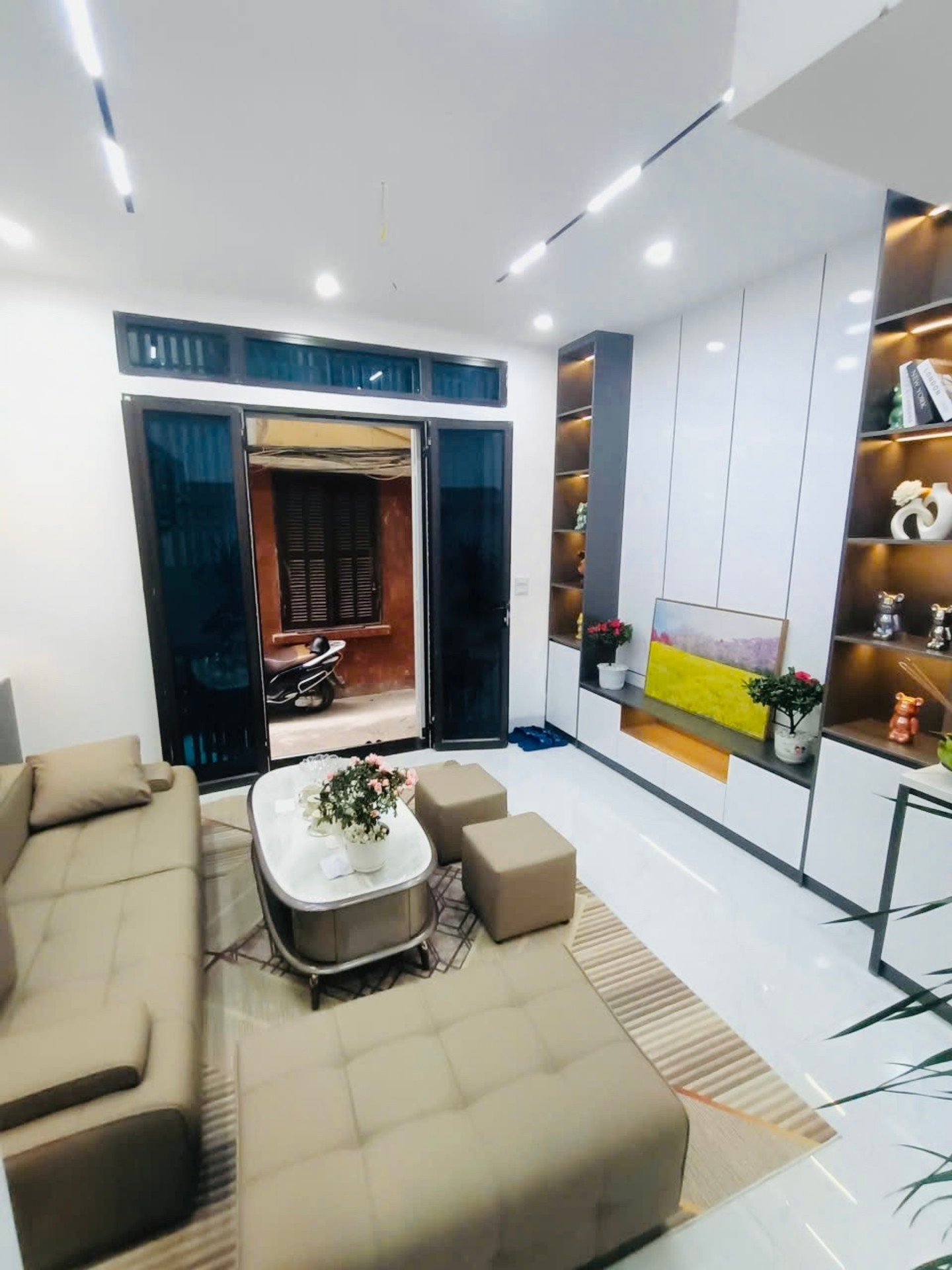 🏡 NHÀ ĐẸP LƯƠNG KHÁNH THIỆN, 45M² x MT 4.5M, NHÀ 5 TẦNG, TRUNG TÂM HOÀNG MAI