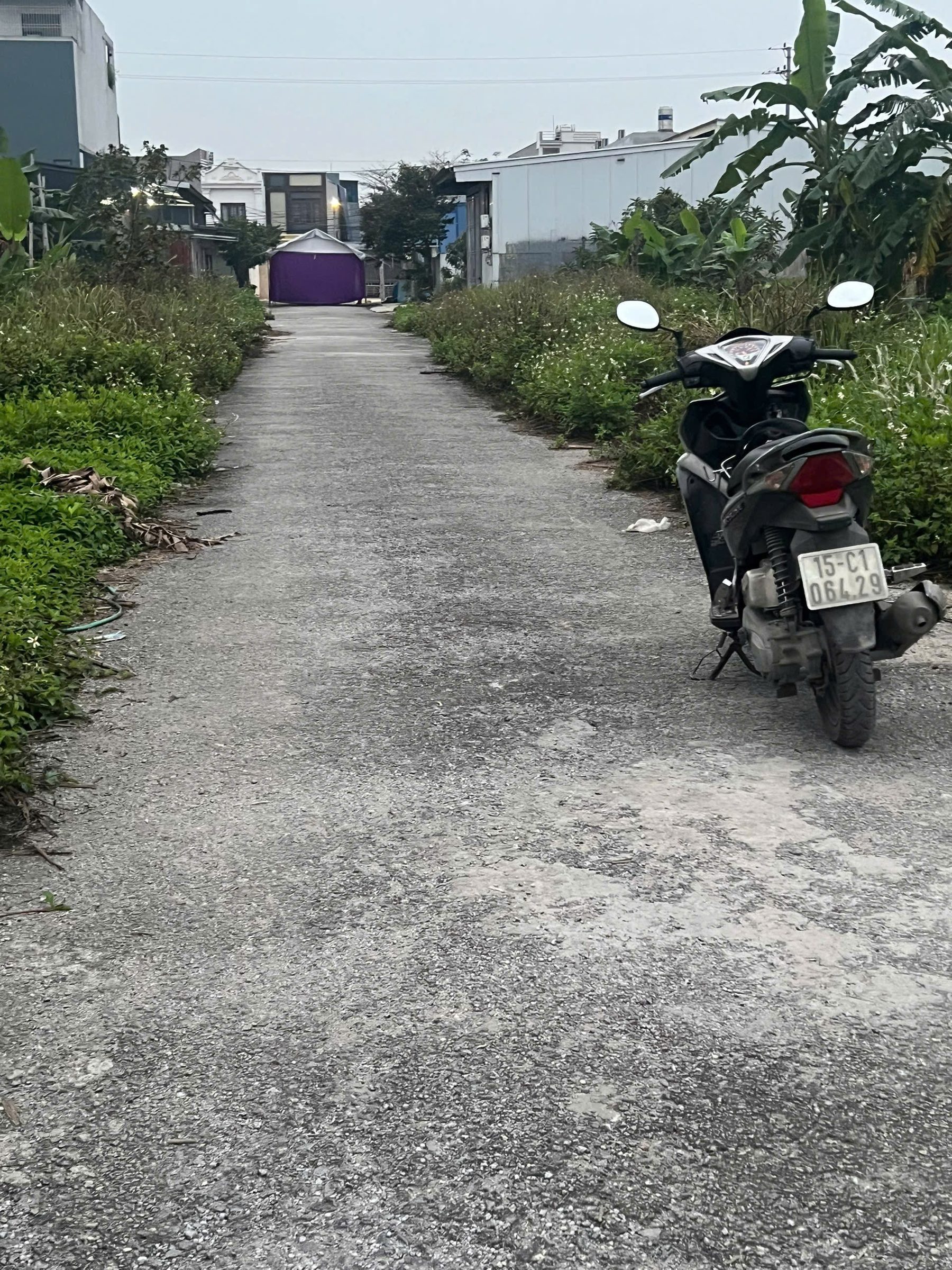 04/2026.Bán đất phân lô Đồng Hải.91,5m² full thổ cư ngang 5m . đường rộng 12m cả vỉa hè.  giá 2.15 tỷ tại Phường Hồng An. An Hưng . liên hệ 0362558882
