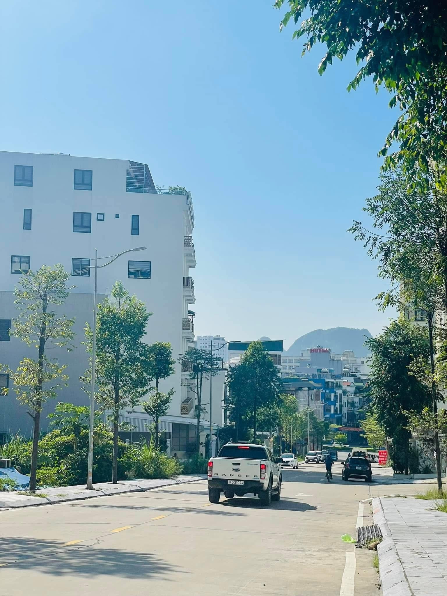 BÁN NHANH LÔ ĐẤT NHÀ ÔNG ĐÔ THỊ ĐỒI NGÂN HÀNG,HỒNG HẢI,HẠ LONG