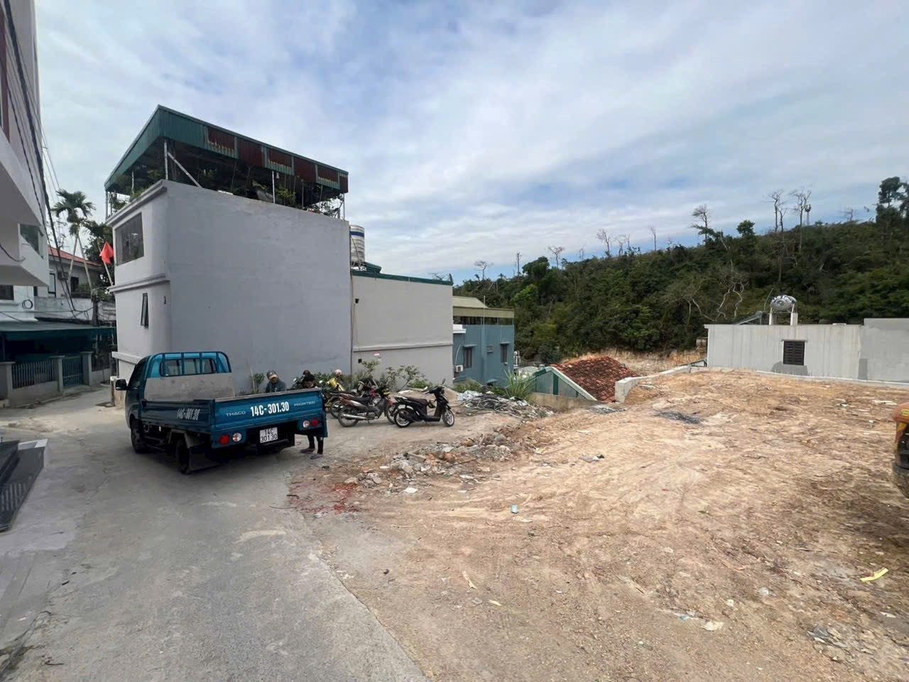 BÁN ĐẤT NGÕ 20 NGUYỄN VĂN CỪ,OTO TẬN NƠI