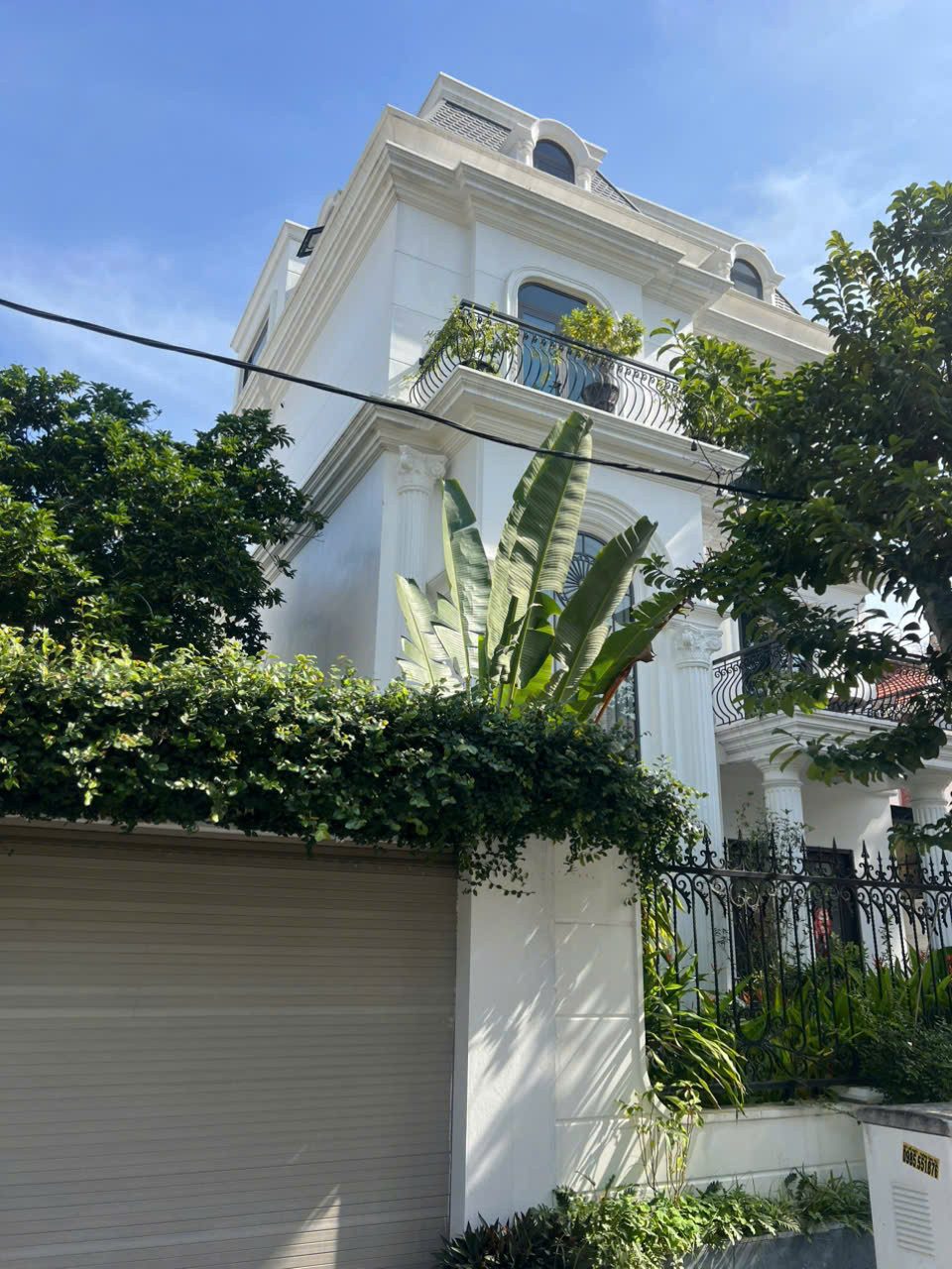 Bán biệt thự Sao Đỏ 200m² ngang 10m giá 24 tỷ Phường Hưng Đạo