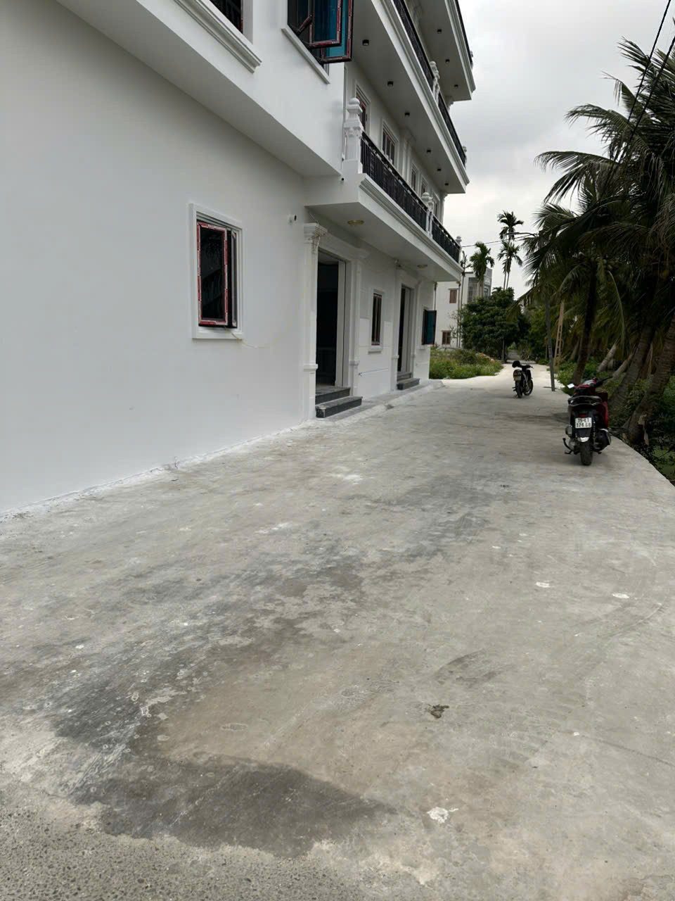 Bán nhà 40m² full thổ cư ngang 4m giá 2.89 tỷ tại Phường Hưng Đạo (Quảng Luận, Đa Phúc cũ)