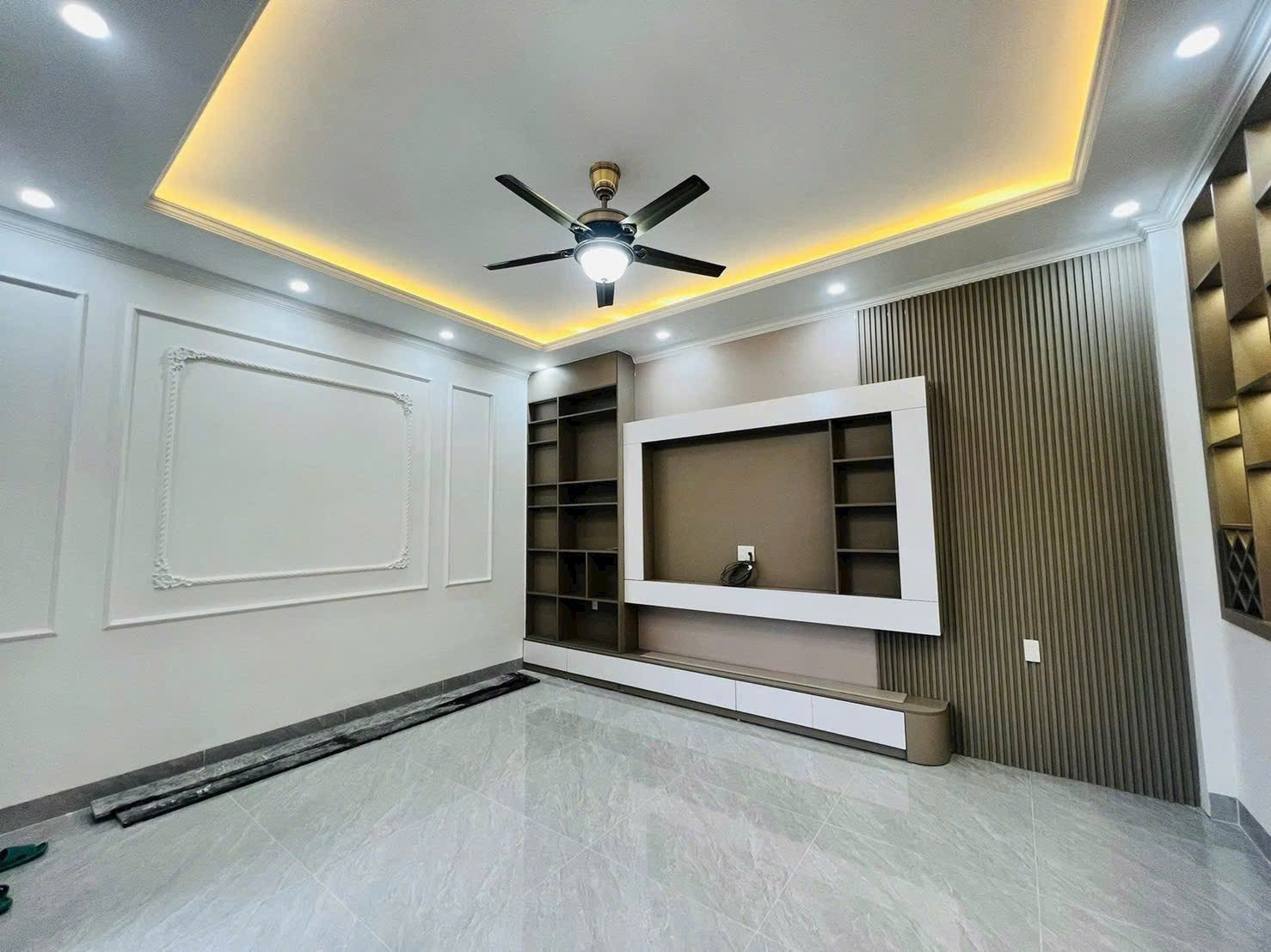 🏡 BÁN NHÀ 3 TẦNG – TUYẾN 2 NGUYỄN TRUNG THÀNH, HÙNG VƯƠNG - CẠNH CHỢ 208