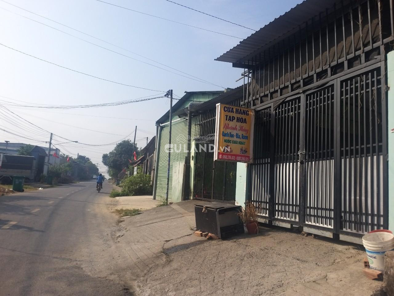 Bán đất tặng 04 nhà cho thuê sẵn dòng tiền tại Thành phố Tân Uyên