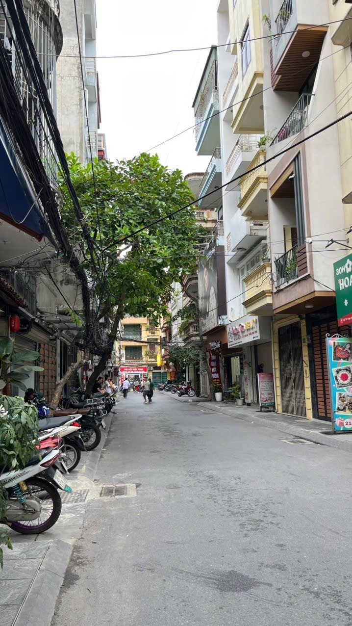 NHÀ ĐẸP Tô Vĩnh Diện, Thanh Xuân, 48m2, lô góc 3 mặt thoáng, 16 Tỷ, rất phù hợp để ở và kinh doanh giữ tiền
