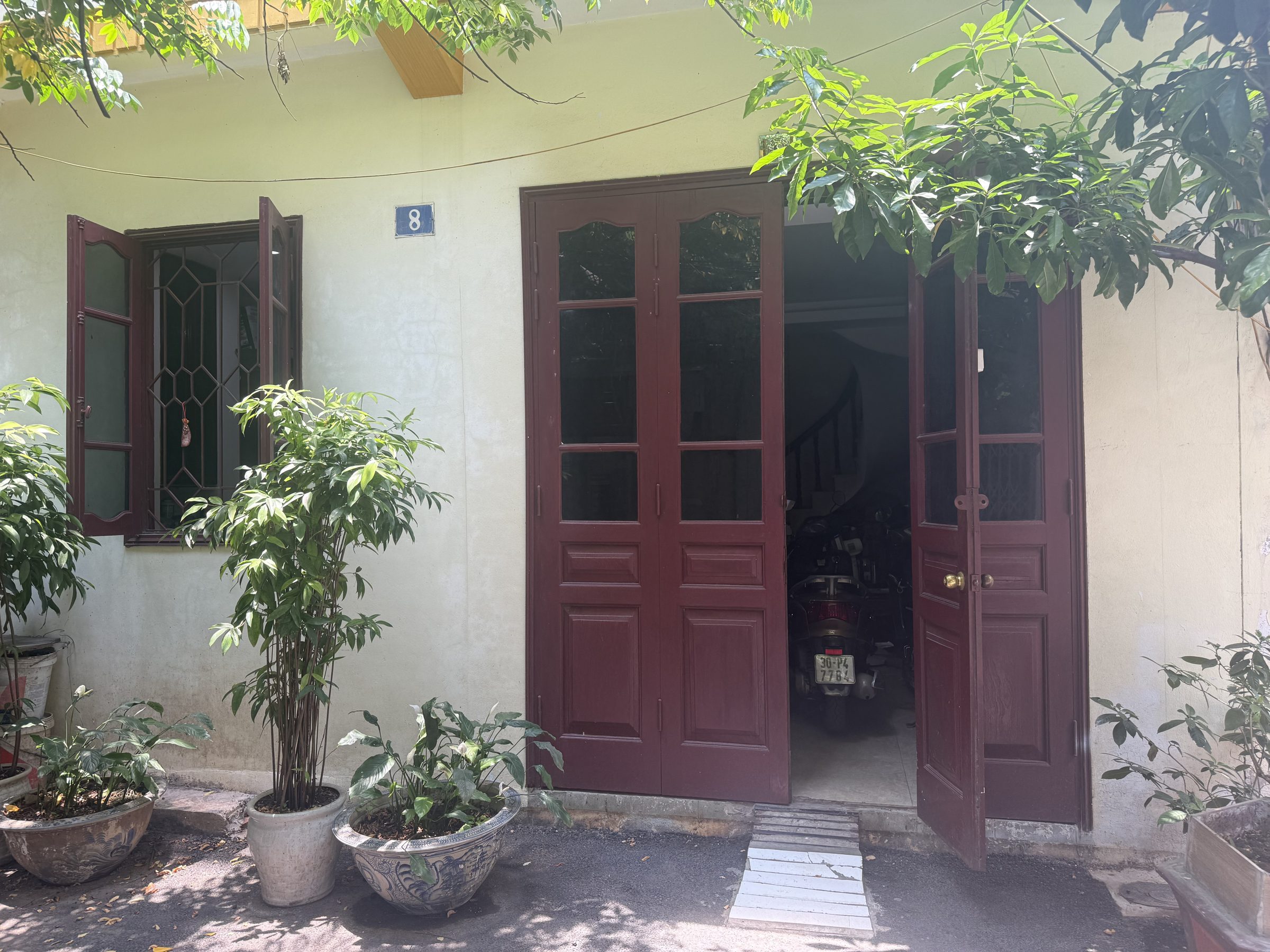 Bán nhà ở dân xây
