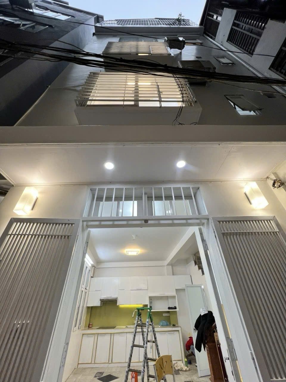 Cho Thuê Nhà Phạm Ngọc Thạch - Đống Đa 45M² 5 Tầng 5 Ngủ - Công Năng Hoàn Hảo - Lô Góc - Ở, Kinh Doanh VP - Giá Thuê 18tr