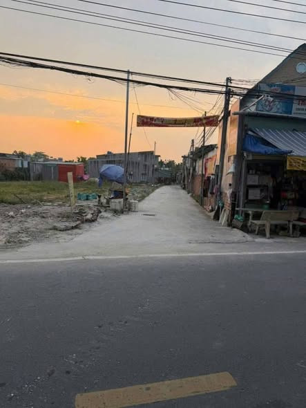 bán đất 1/ mặt tiên nguyễn hưu cảnh lái thiêu