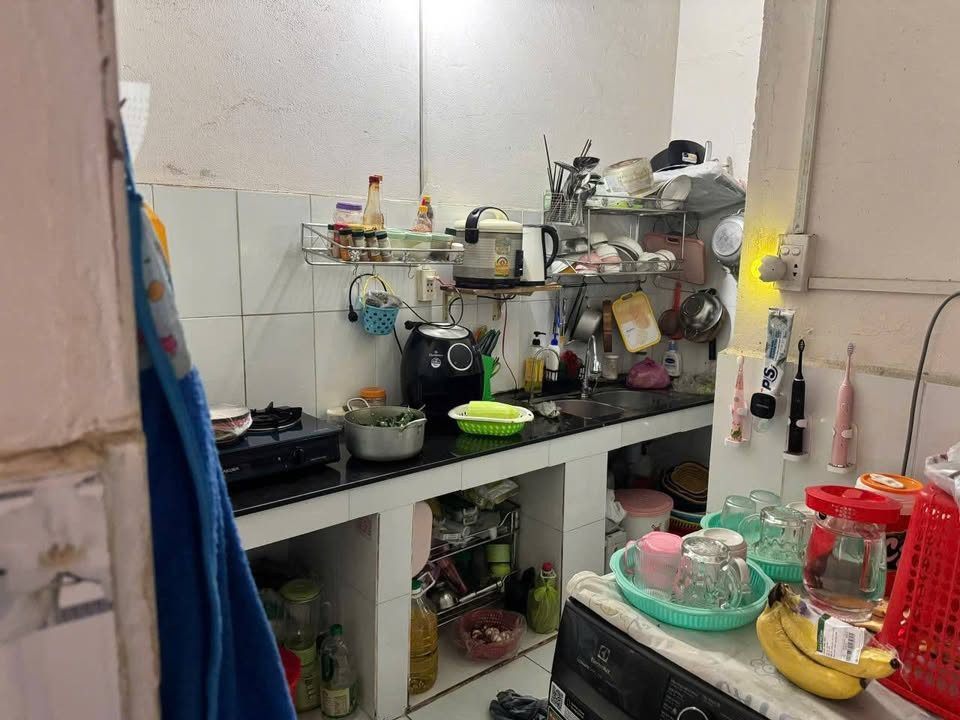 chính chủ cần bán 2 căn lien ke cho 2 ae ở