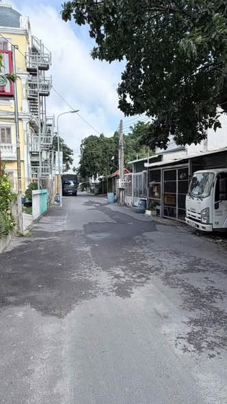HẠ GIÁ BÁN NHANH đất mặt tiền lái thiê 102 đối diện hồ gươm xanh