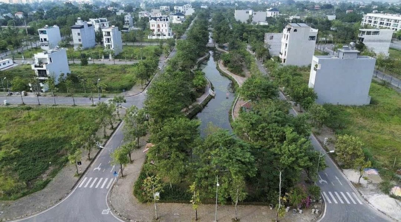 Bán đất 90m² full thổ cư ngang 5m giá 5.6 tỷ tại Phường Liêm Tuyền