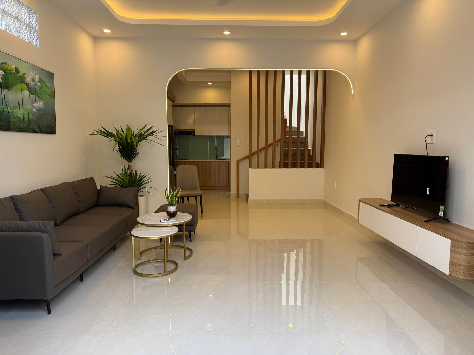 5 TỶ_ HẺM XE HƠI 7 CHỔ _2 TẦNG LINH CHIỂU THỦ ĐỨC