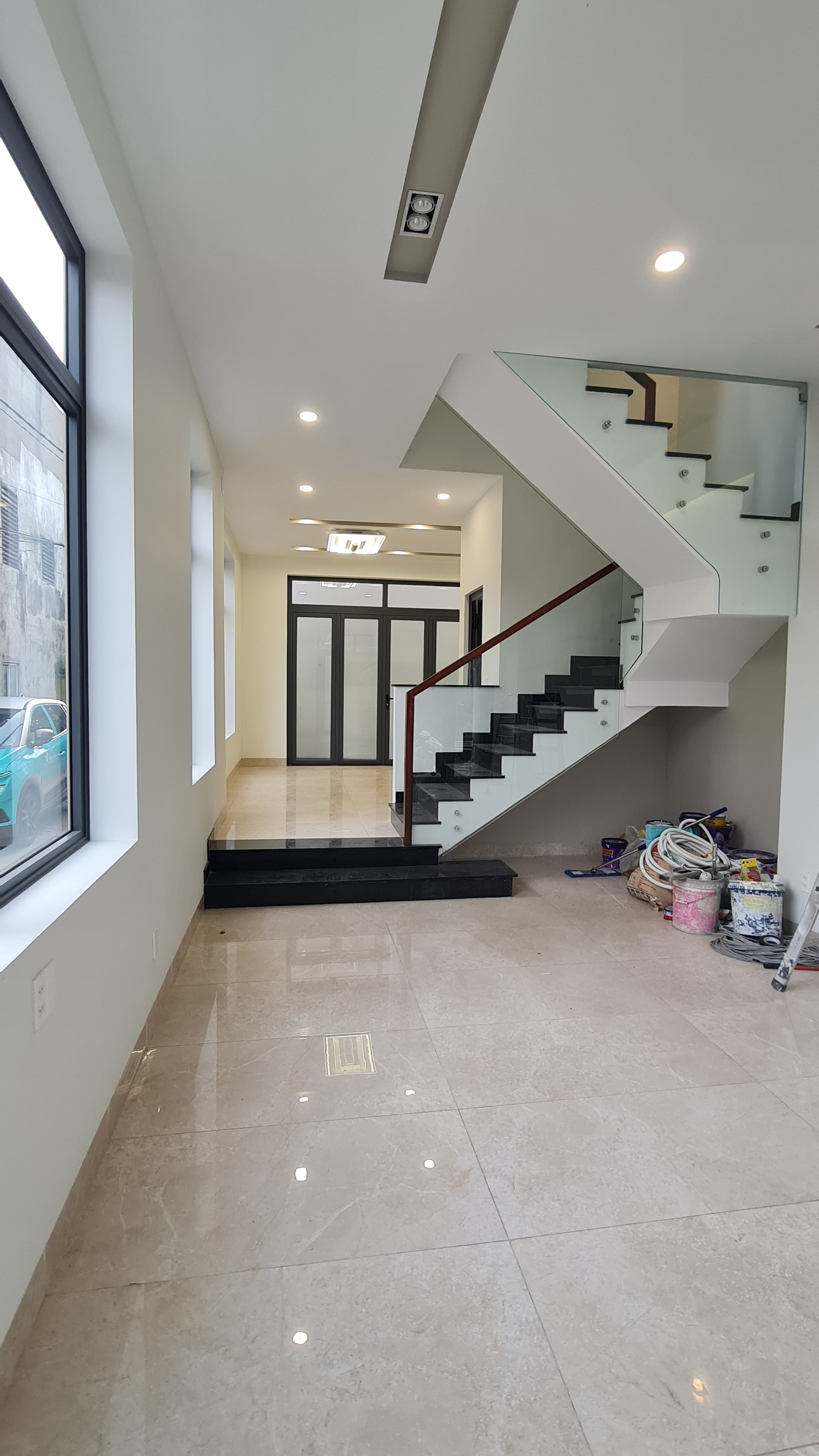 Nhà 2 mặt tiền, Sổ hồng riêng, 8,6 tỷ, trung tâm Phường Thủ Đức mới
