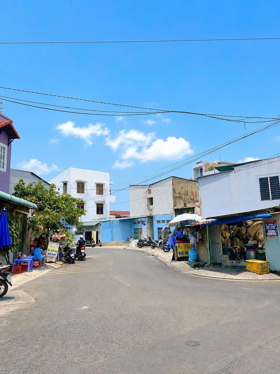 ĐẤT HẺM CẠNH CÔNG AN PHƯỜNG LINH XUÂN - SÁT BÊN CHỢ - SỔ RIÊNG KO QUY HOẠCH KO LỘ GIỚI
