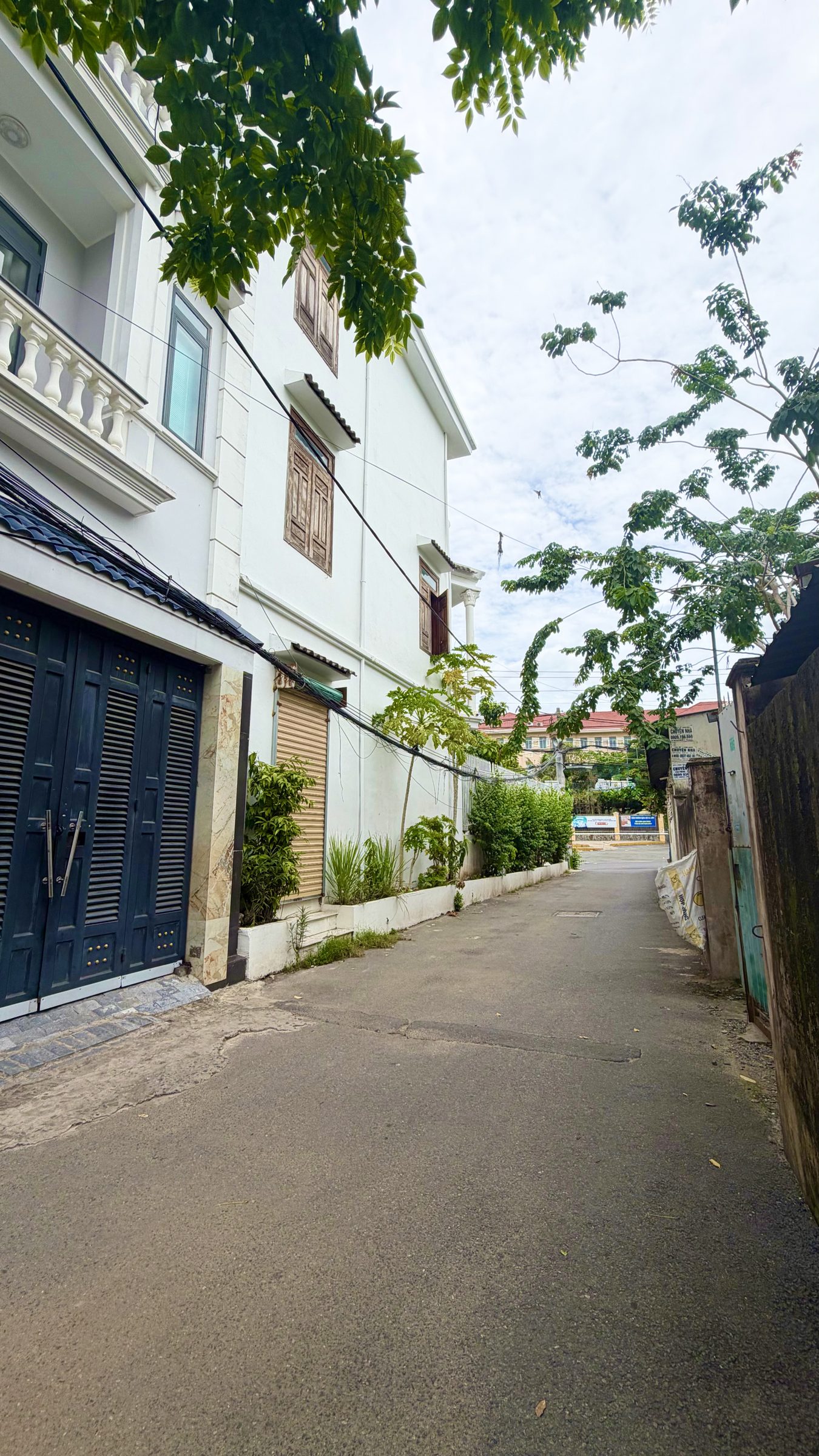 Chỉ 3.5 tỷ - còn sót Lô đất 64m2 - Khu dân cư an ninh Linh Xuân - ô tô đỗ cửa - 100m tới Trường Đào Sơn Tây
Lh Nga Bđs Thủ Đức xem đất LVCC