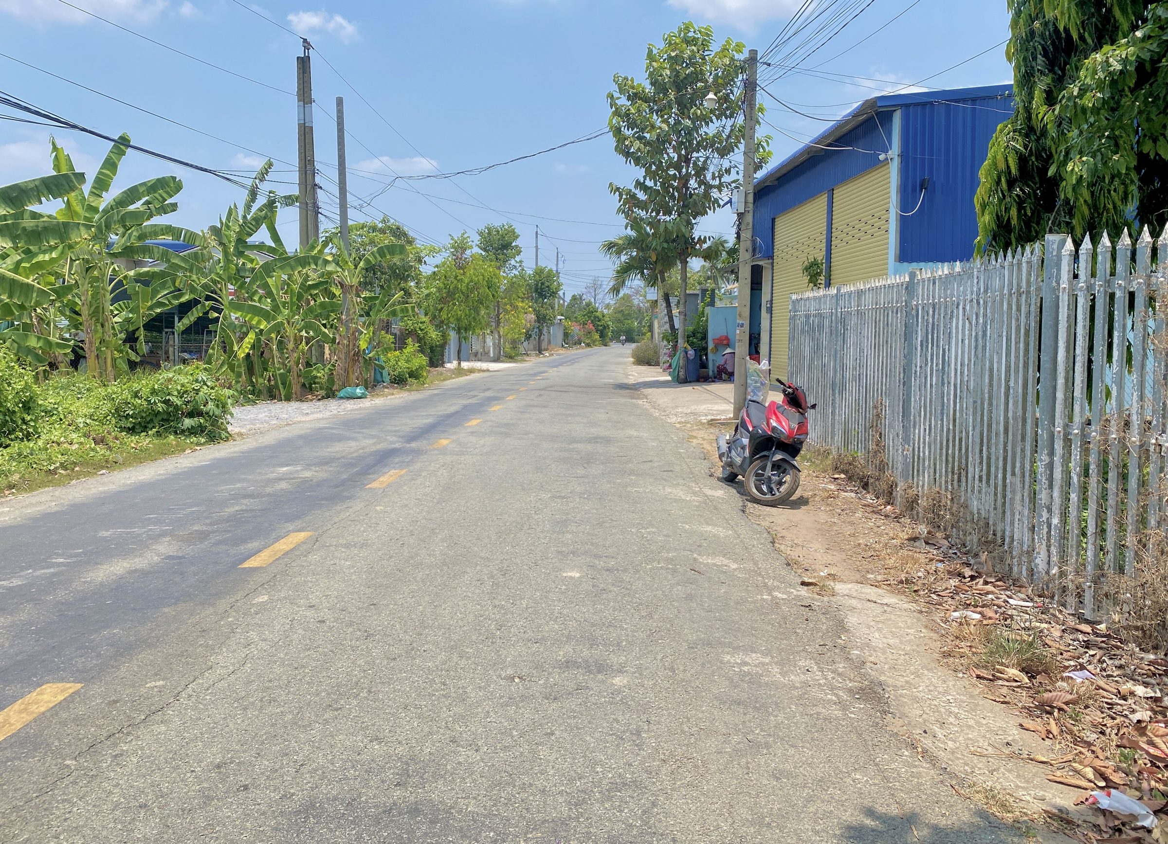 Bán đất thổ cư 156,5m² Mặt tiền Huỳnh Ngọc Mai (nhựa 9m), Giá 2.45 tỷ tại Phường Long An